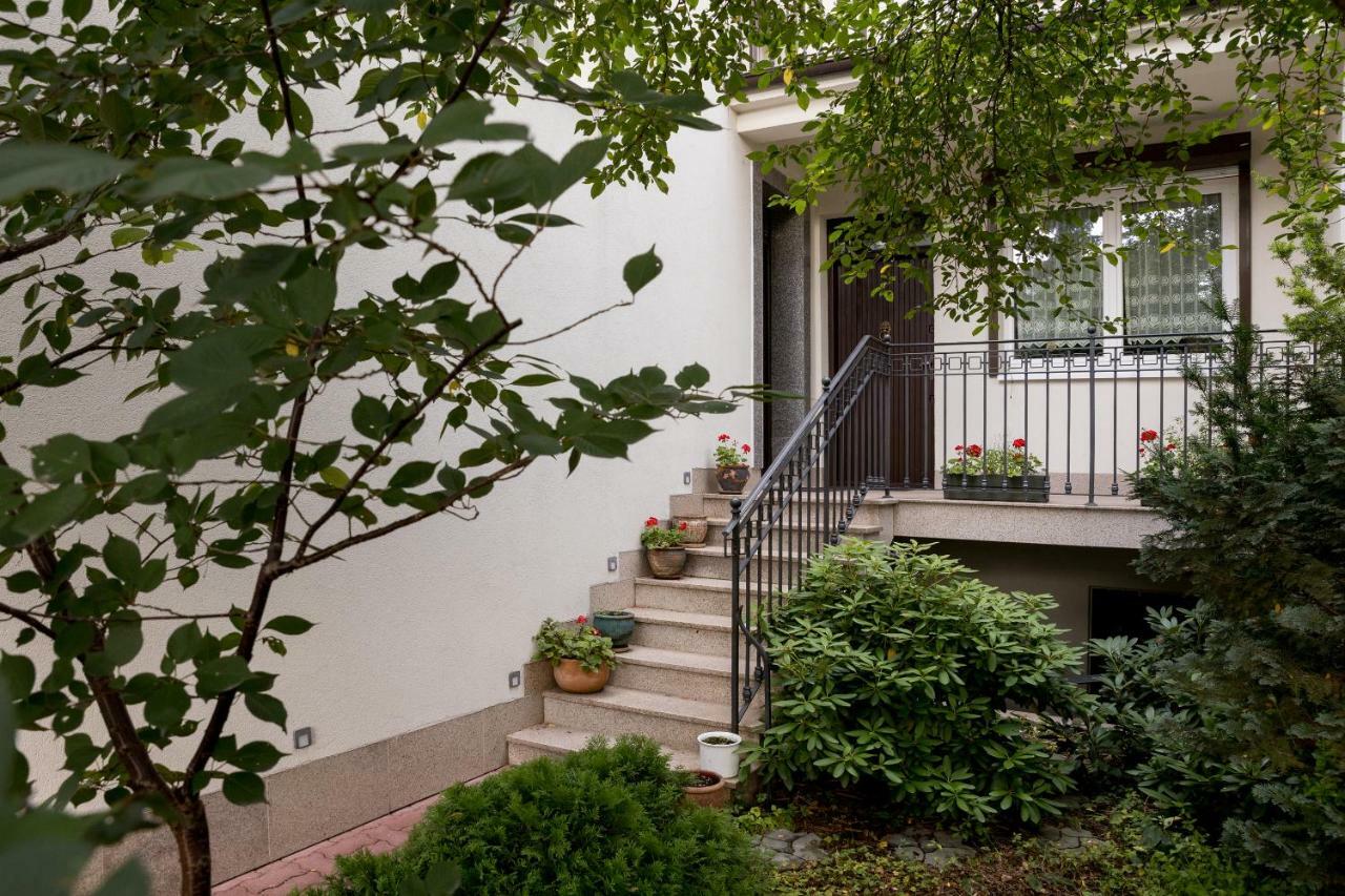 Mokotow Cosy House Studio Warsawa Bagian luar foto